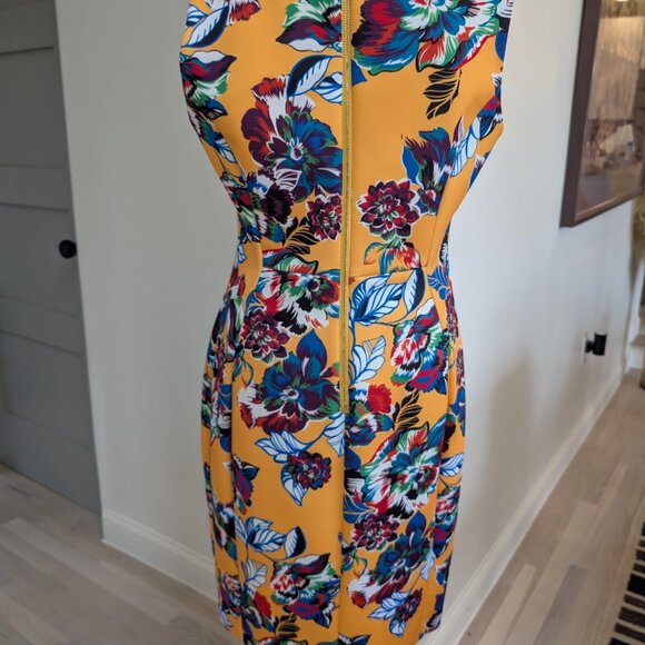 CALVIN KLEIN Yellow Scuba Material Floral Dress Sz. 10 - Picture 3 of 5
